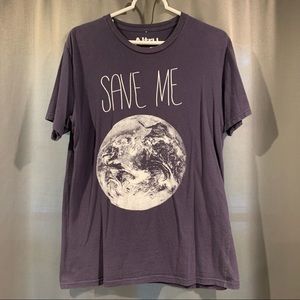 Men’s size Medium Altru “Save Me” World/Globe t-shirt (used)